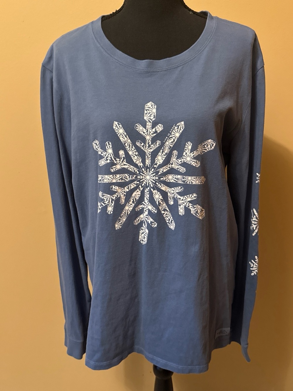 Life Is Good Women's Long Sleeve Tee in Slate Blue with White Snowflake